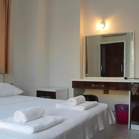 Ξενοδοχείο Cilek Butik 3*